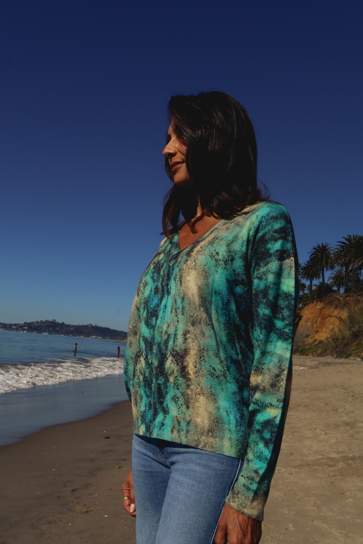 V-Neck Cashmere Sweater - Aqua Snake