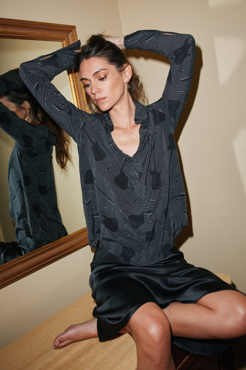 Daria French Cuff Silk Blouse - Electric Guitar