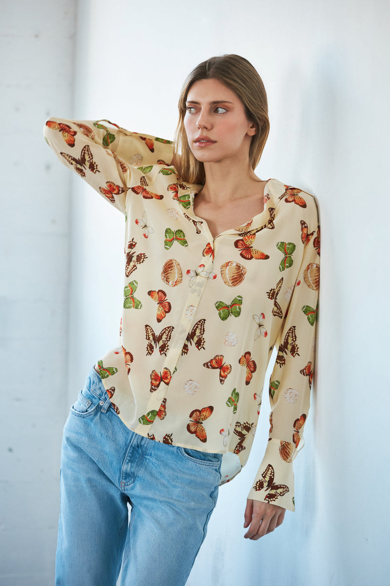 Daria French Cuff Silk Blouse - Soft Butterfly