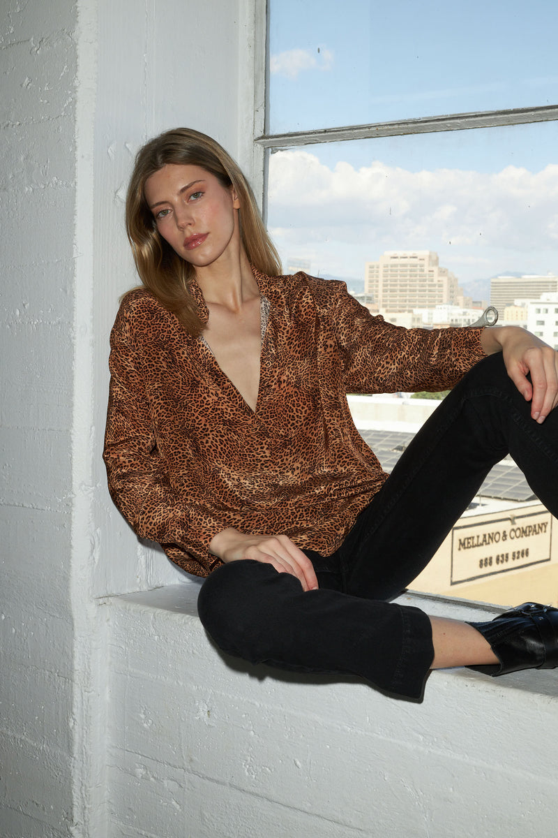 Dakota Blouse - Clean Leopard